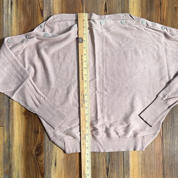 AllSaints Dusty Pink Button-Shoulder Sweater XS - Picture 4 of 5